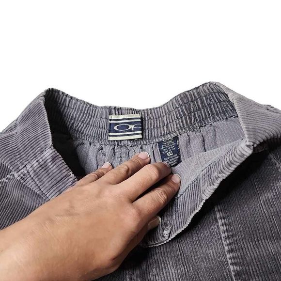 Vintage OP Dogtown grey drop pocket corduroy 4.5" shorts - Picture 6 of 6